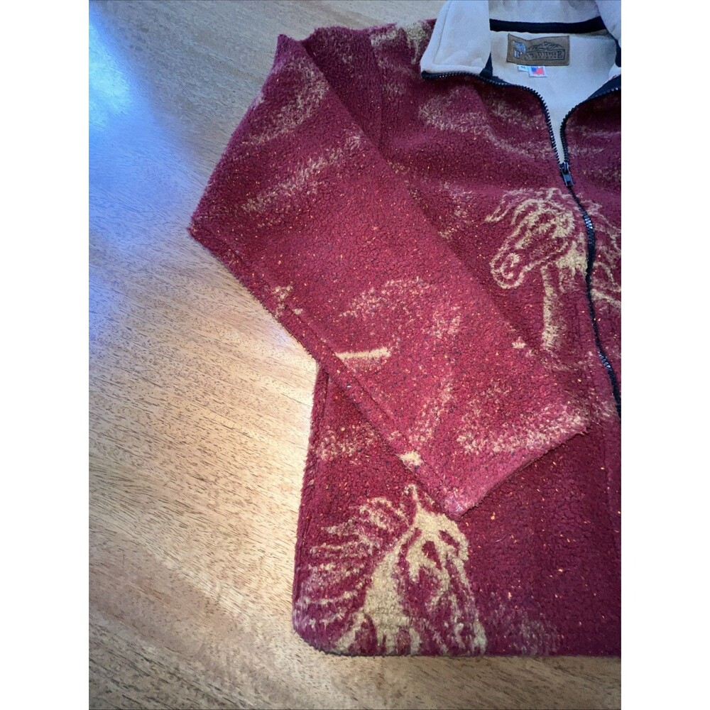 Bear Ridge Outfitters Red Fleece Blanket Jacket Horse Pattern Made In USA Size M - Picture 3 of 10
